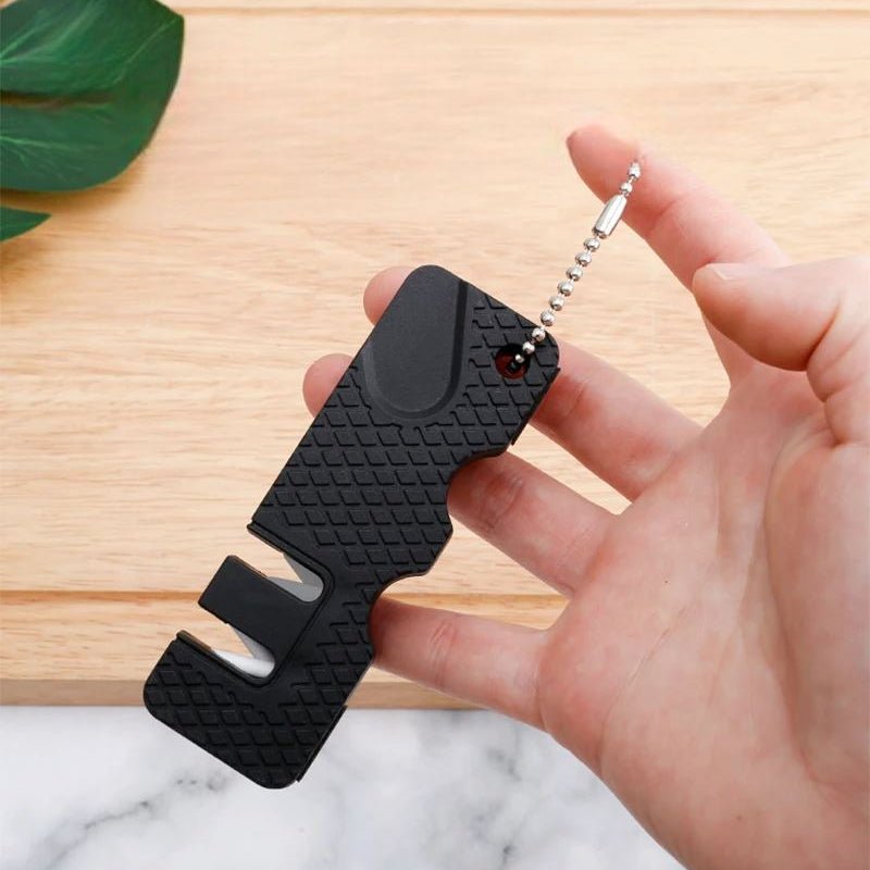 Aiguiseur de Couteaux - MiniOutdoorsKnifeSharpener™ - Noir - KingTrekking