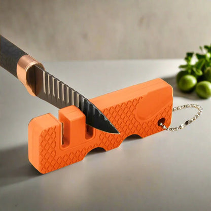 Aiguiseur de Couteaux - MiniOutdoorsKnifeSharpener™ - Orange - KingTrekking